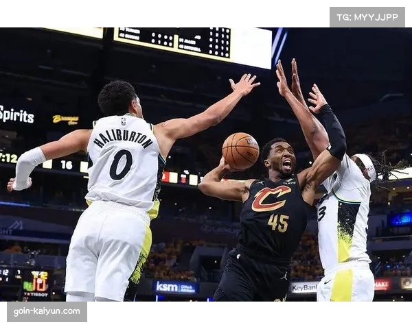 骑士核心缺阵迎战猛龙,主教练透露米切尔和阿伦伤情影响 骑士核心缺阵迎战猛龙,主教练透露米切尔和阿伦伤情影响